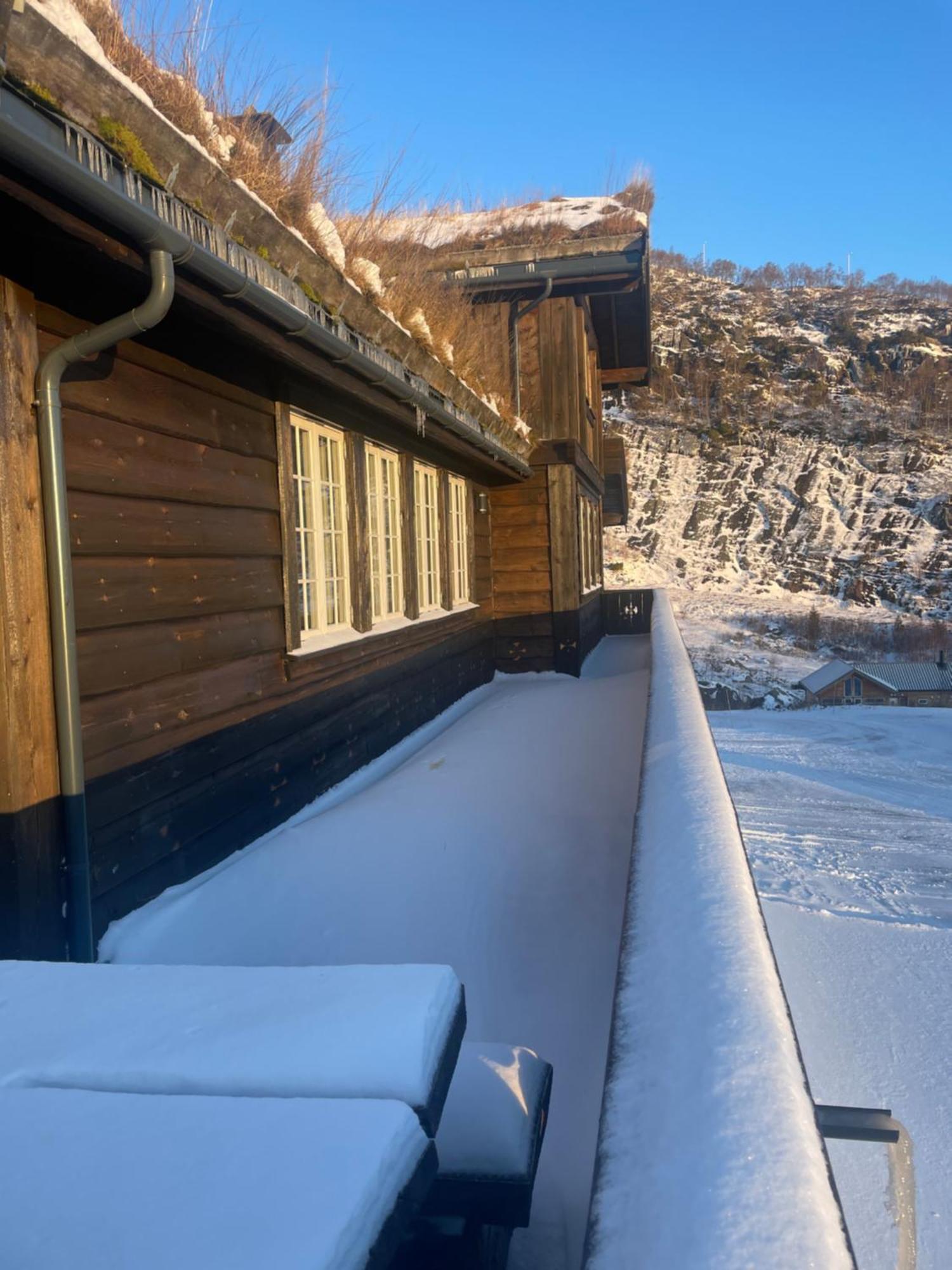 Villa Sirdal Mountain Lodge, In-out *
